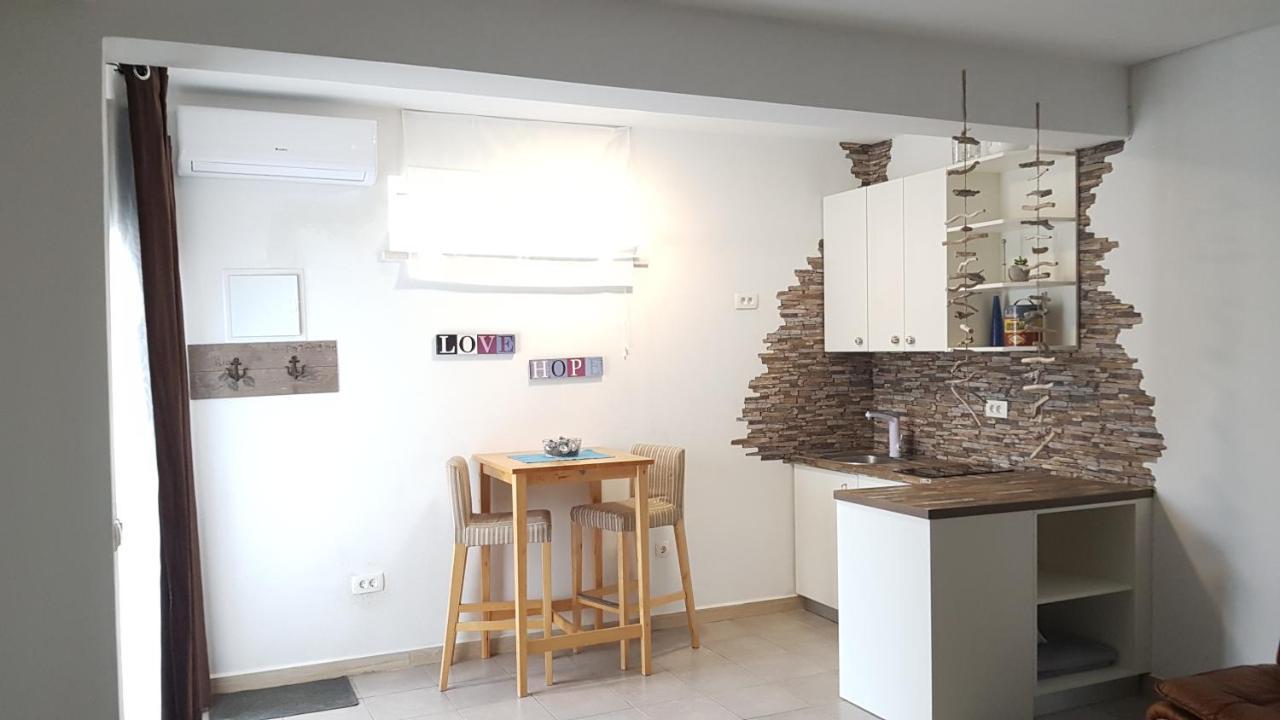 Hamo Apartments & Soba Lumbarda Extérieur photo