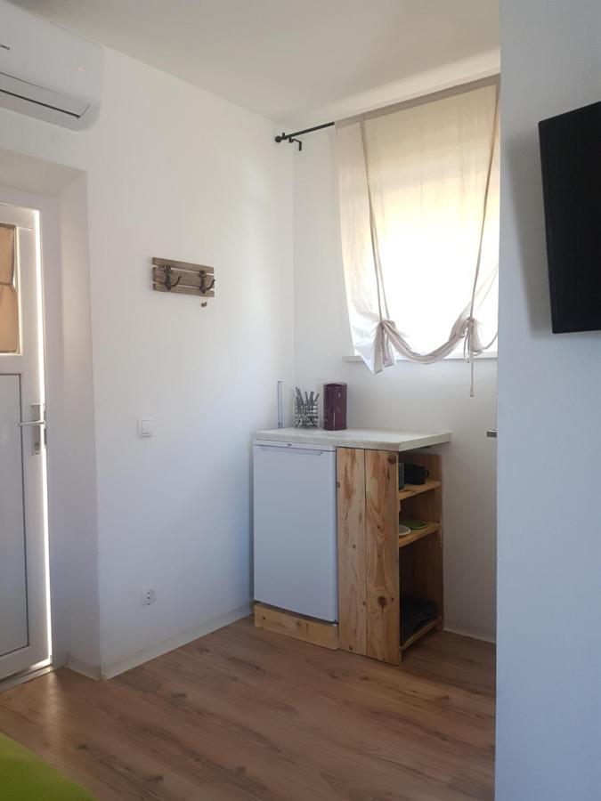 Hamo Apartments & Soba Lumbarda Extérieur photo